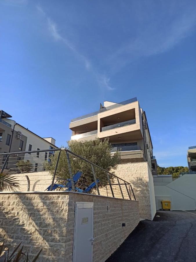 Apartamento Luton Banjole Exterior foto